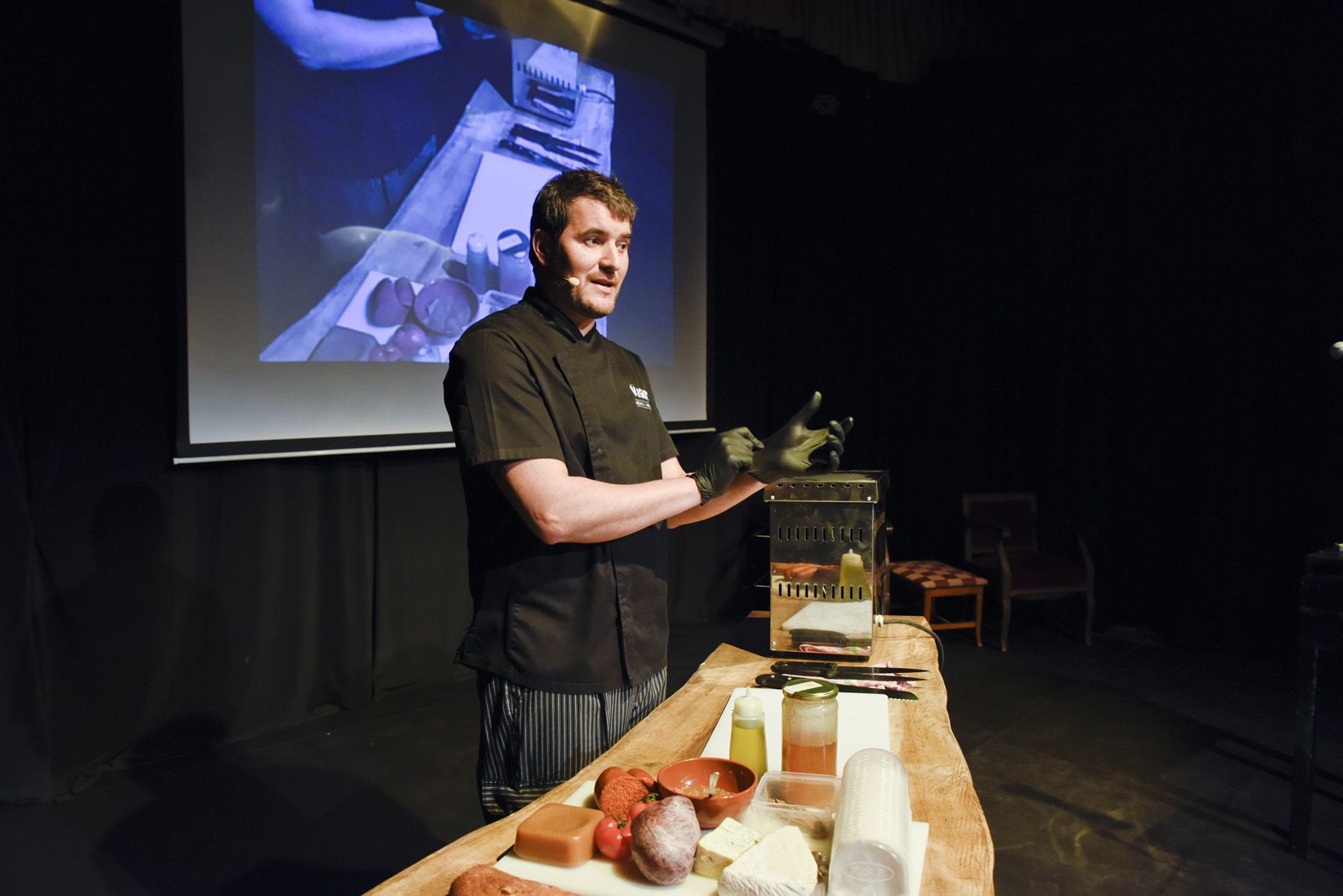 Presentació 8 revista Món Sant Cugat. Foto: Bernat Millet.