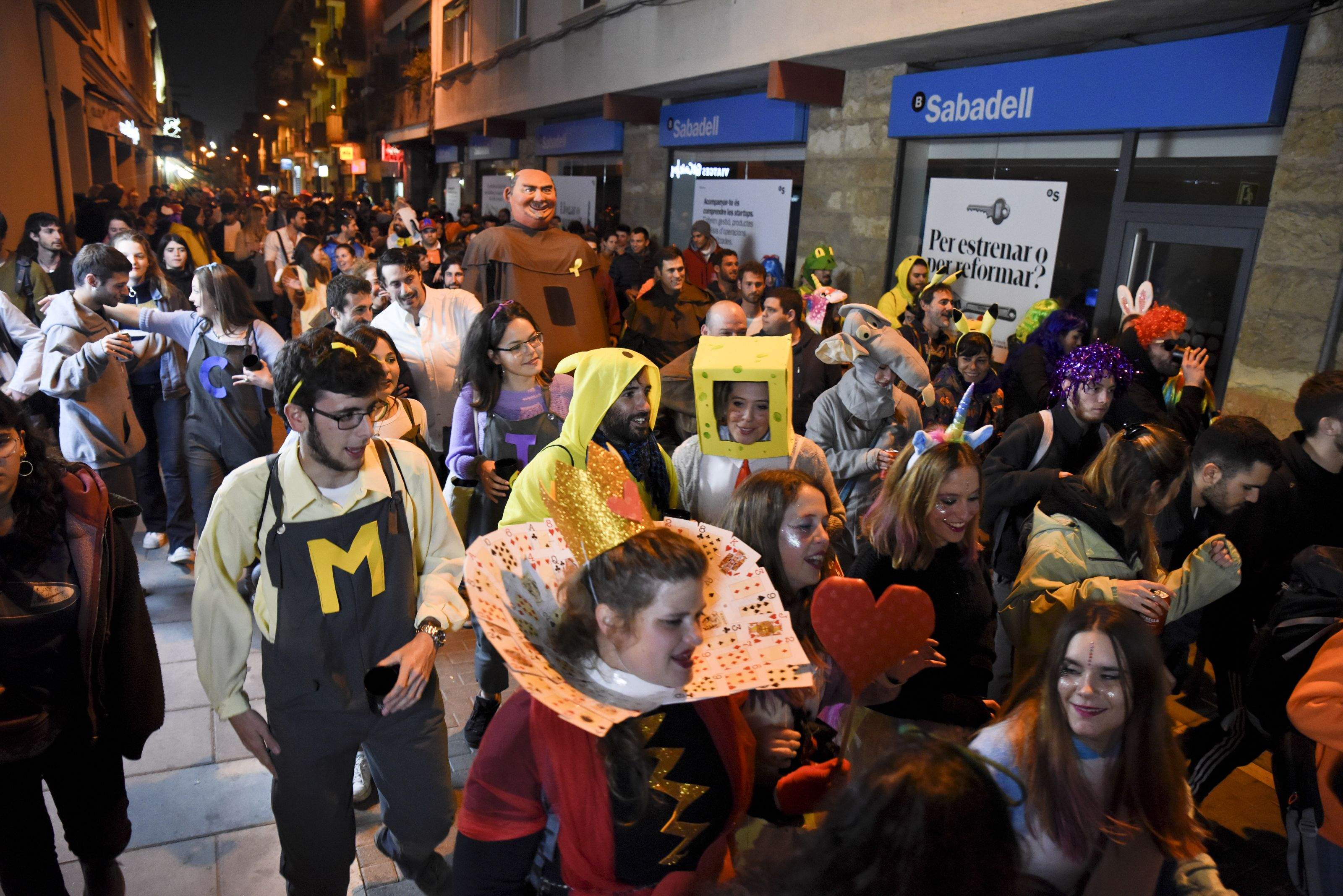 Rua de Carnaval d'una edició anterior. FOTO: Bernat Millet