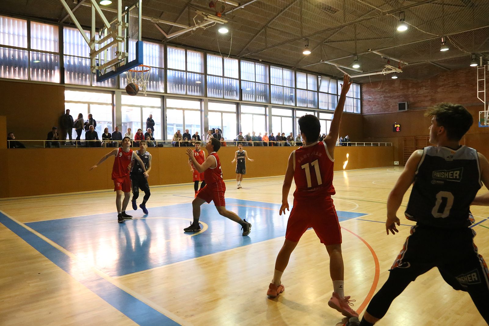 Partit de lliga QBasket Sant Cugat-AEC Collblanc. FOTO: Anna Bassa