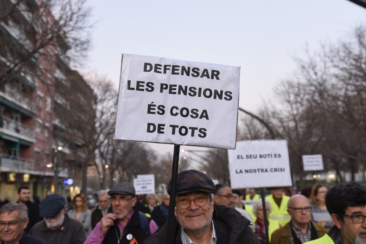Manifestació de la Plataforma de Pensionistes de Sant Cugat. FOTO: Bernat Millet