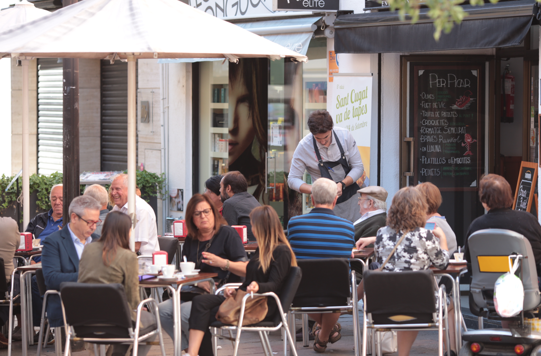 Persona treballant a Sant Cugat. FOTO: Arxiu
