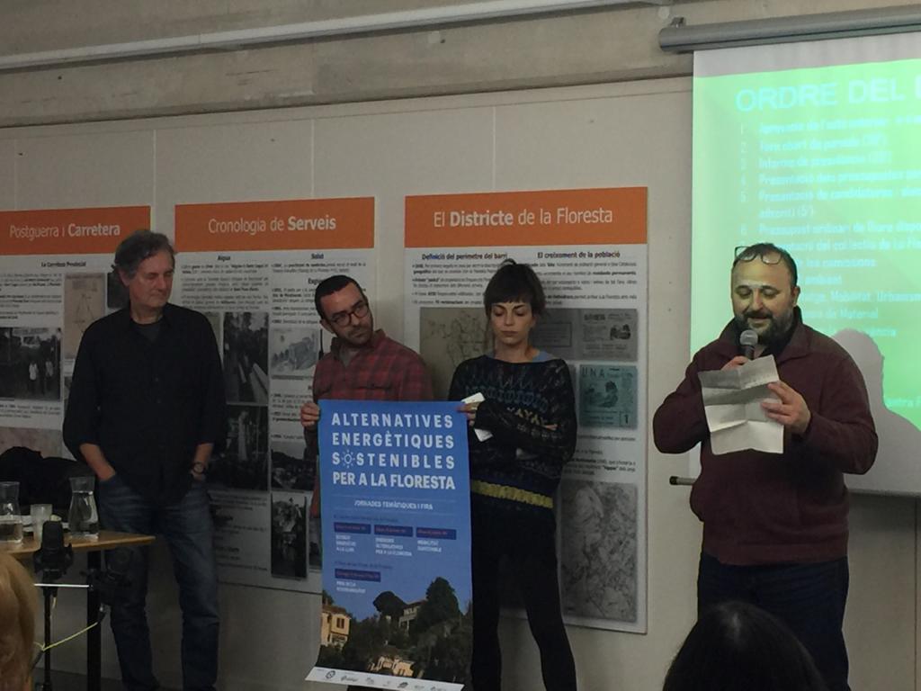 Presentació de les Jornades sobre alternatives energètiques per part de la Comissió de Medi Ambient al Consell de Barri de la Floresta. FOTO: TOT Sant Cugat
