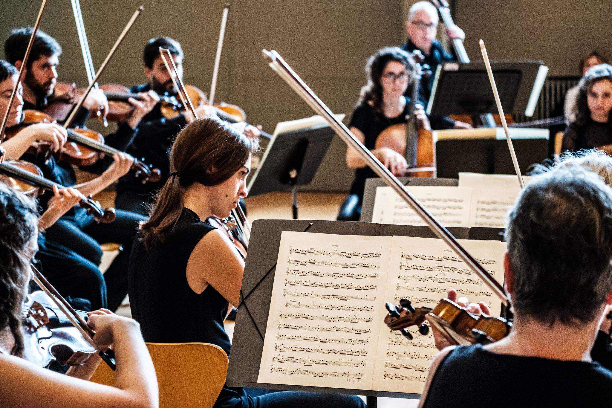 Concert "El violí com a solista" a l'Escola Municipal de Música i el Conservatori Victòria dels Àngels. FOTO: Ale Gómez