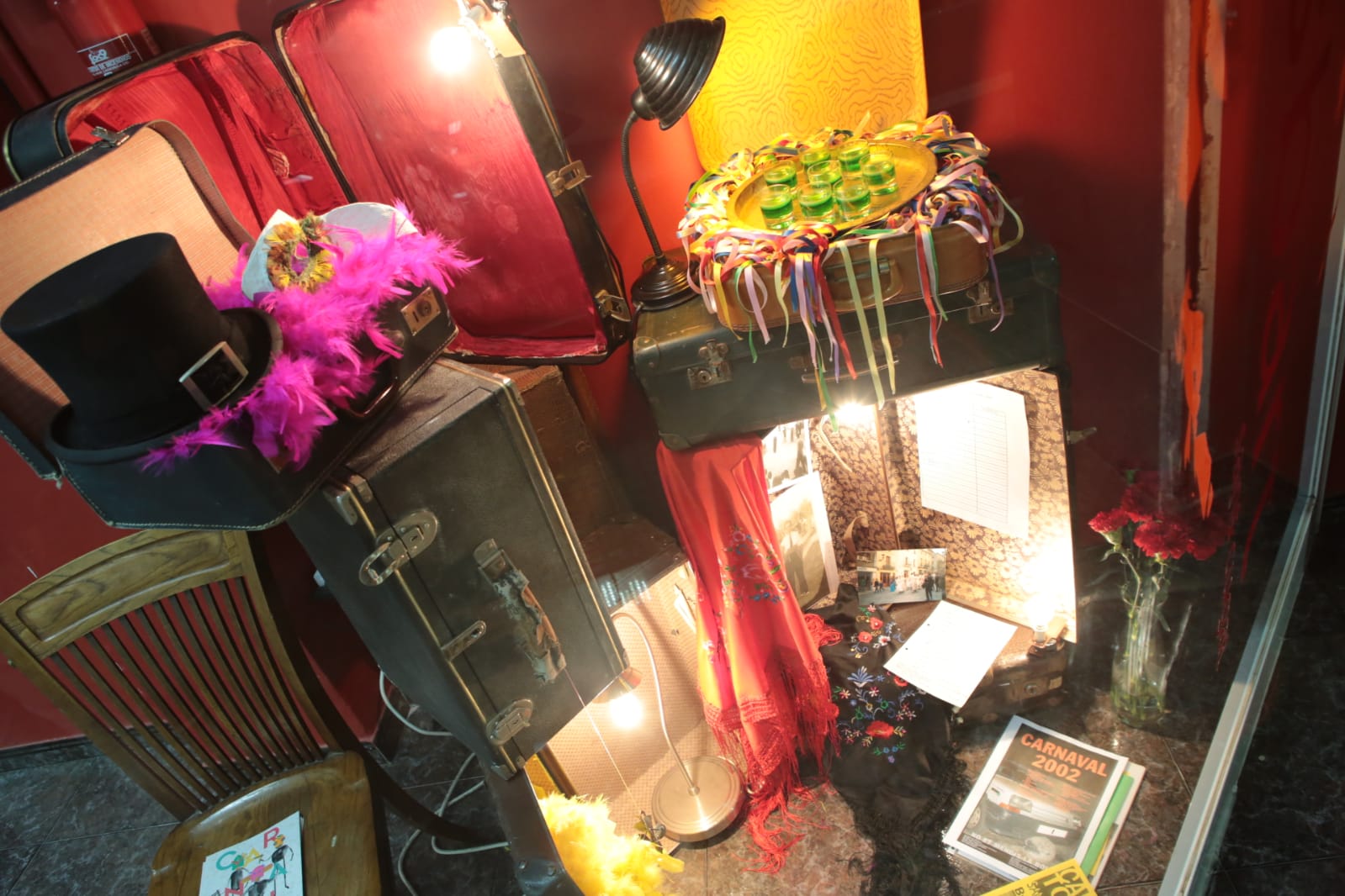 3r premi del Concurs d'Aparadors de Carnaval: L'Esbart. FOTO: Artur Ribera