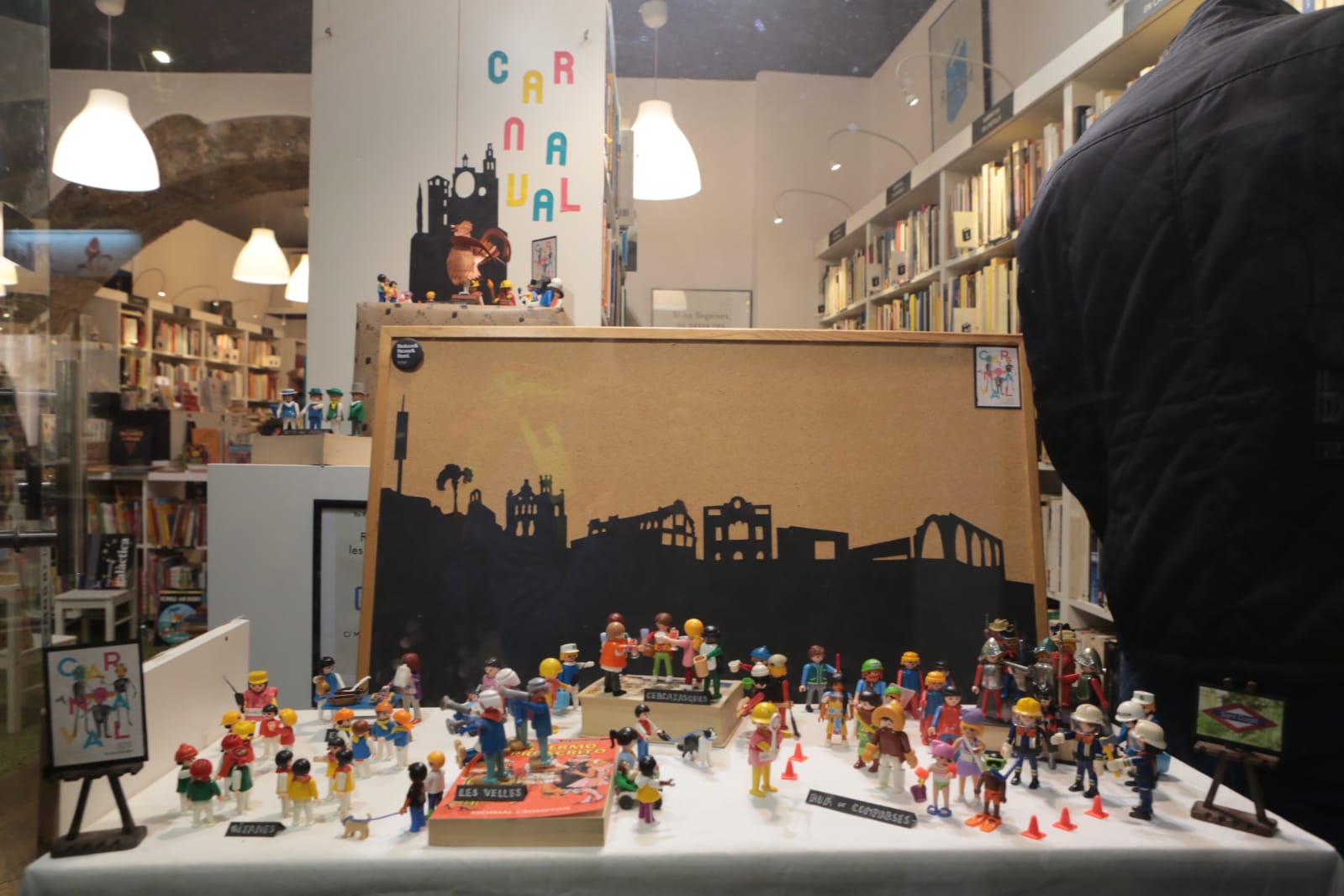 Aparador de Re Read, guanyador del Concurs d'Aparadors de Carnaval 2020. FOTO: Artur Ribera