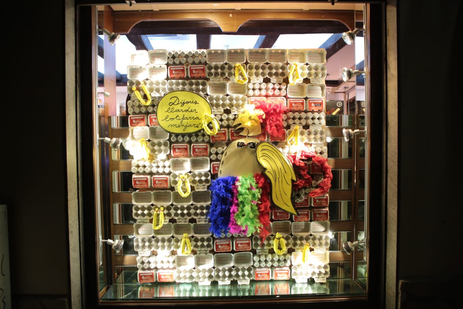 2n premi del Concurs d'aparadors de Carnaval 2020, per a Xarcuteria Feliu Griful. FOTO: Artur Ribera