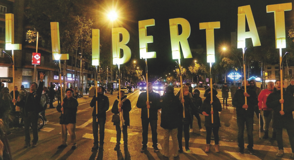 Manifestants a l'avinguda Meridiana de Barcelona. FOTO: Cedida