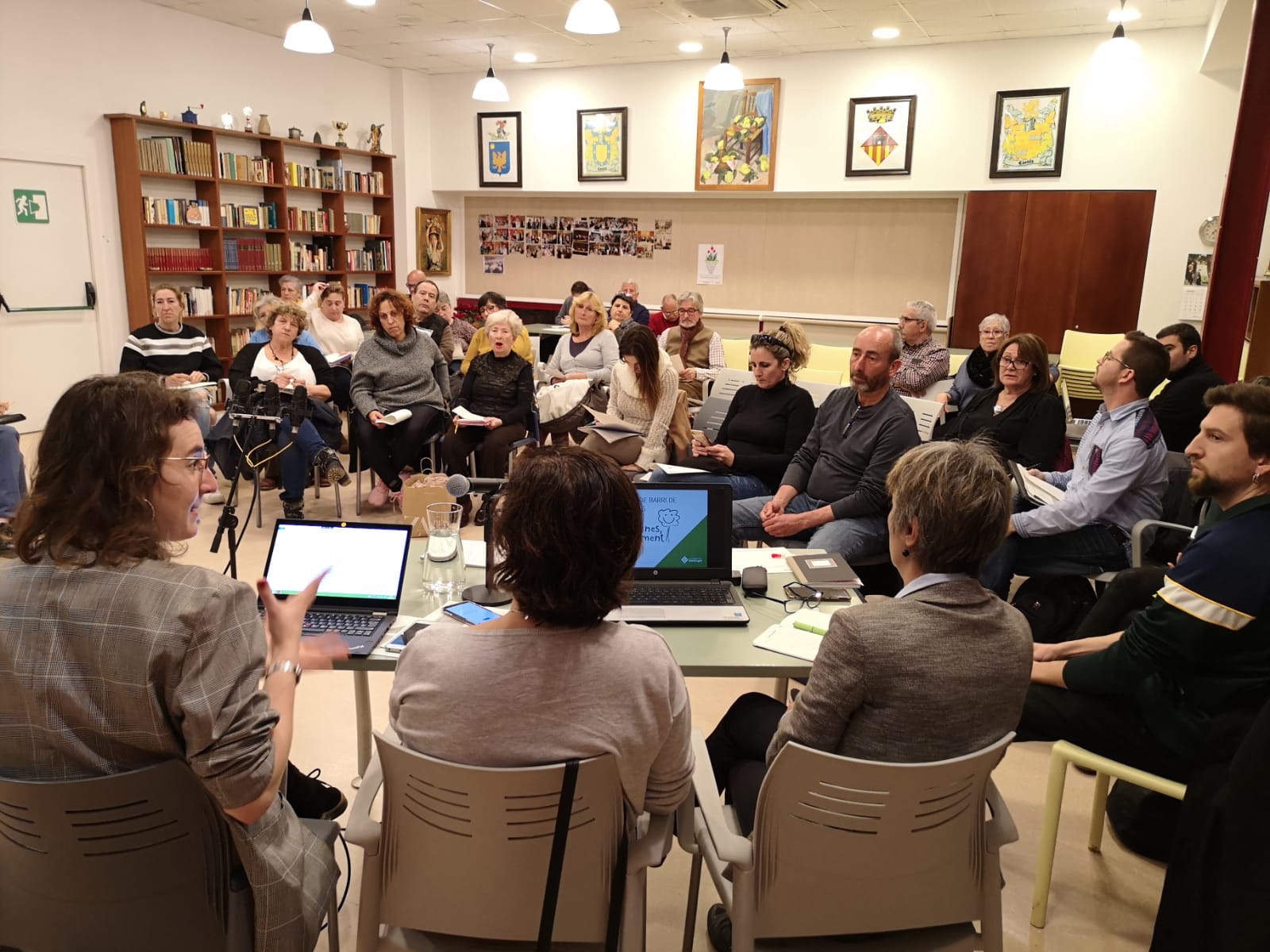 Sessió del Consell de Barri de les Planes. FOTO: Cedida