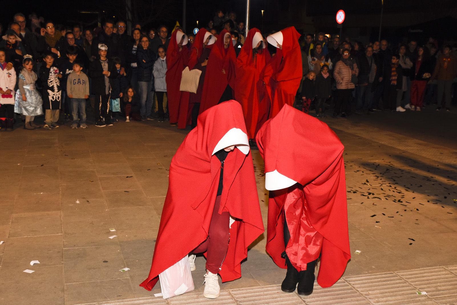 Rua de comparses infantil i adults de Carnaval. Foto: Bernat Millet.