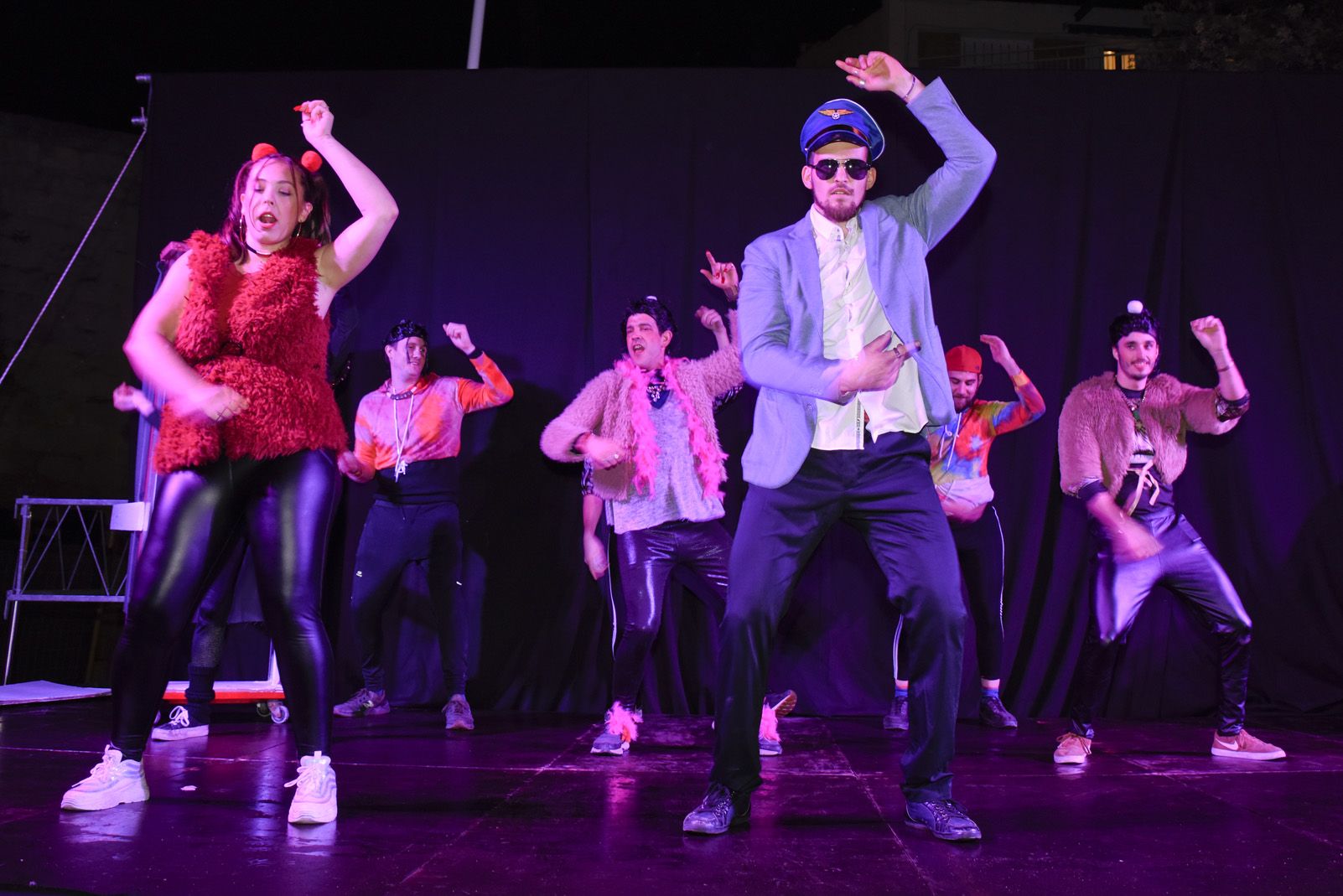 Rua de comparses infantil i adults de Carnaval. Foto: Bernat Millet.