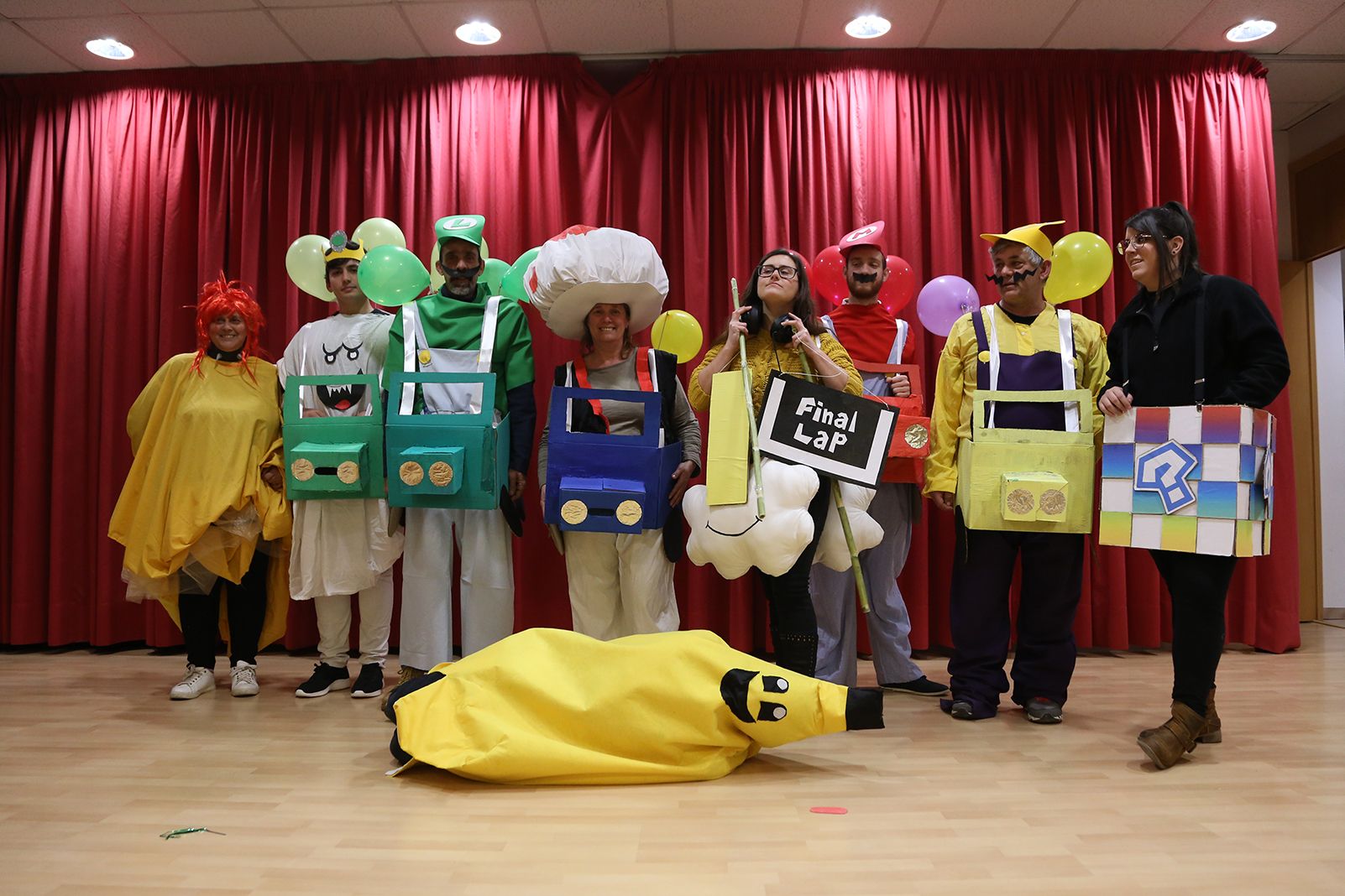 Passi de disfresses a Les Planes. FOTO: Anna Bassa