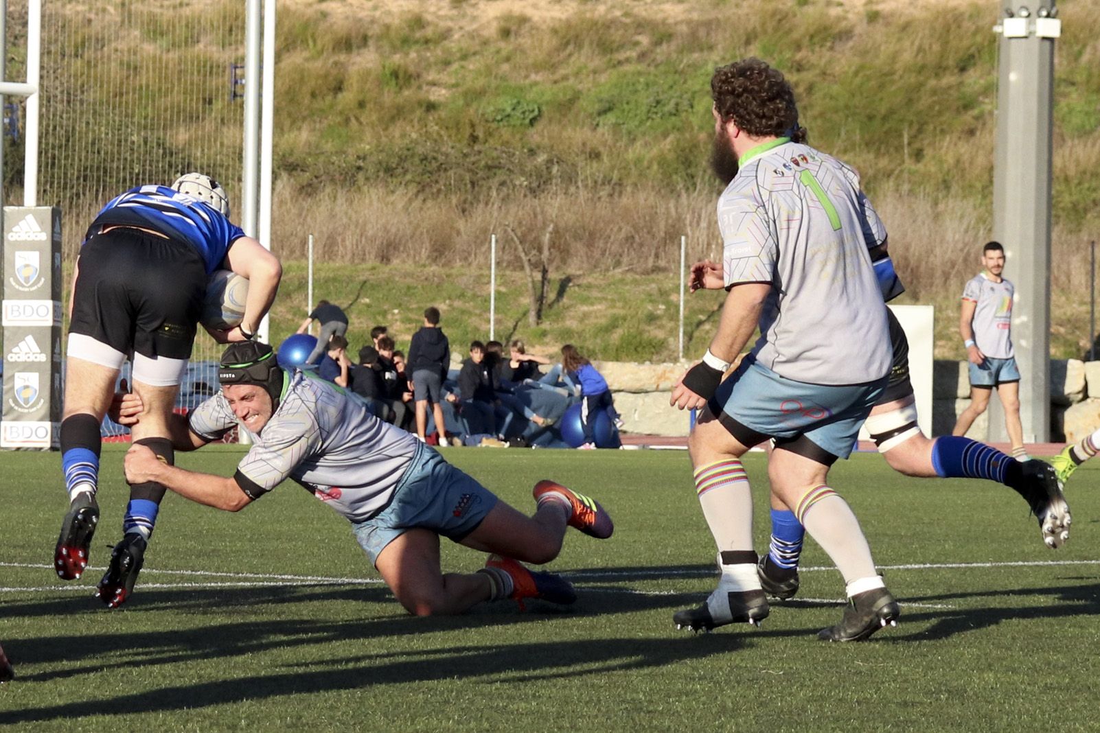 Club de Rugby Sant Cugat contra XV Barbarians Calvià. Foto: Esther Murphy.