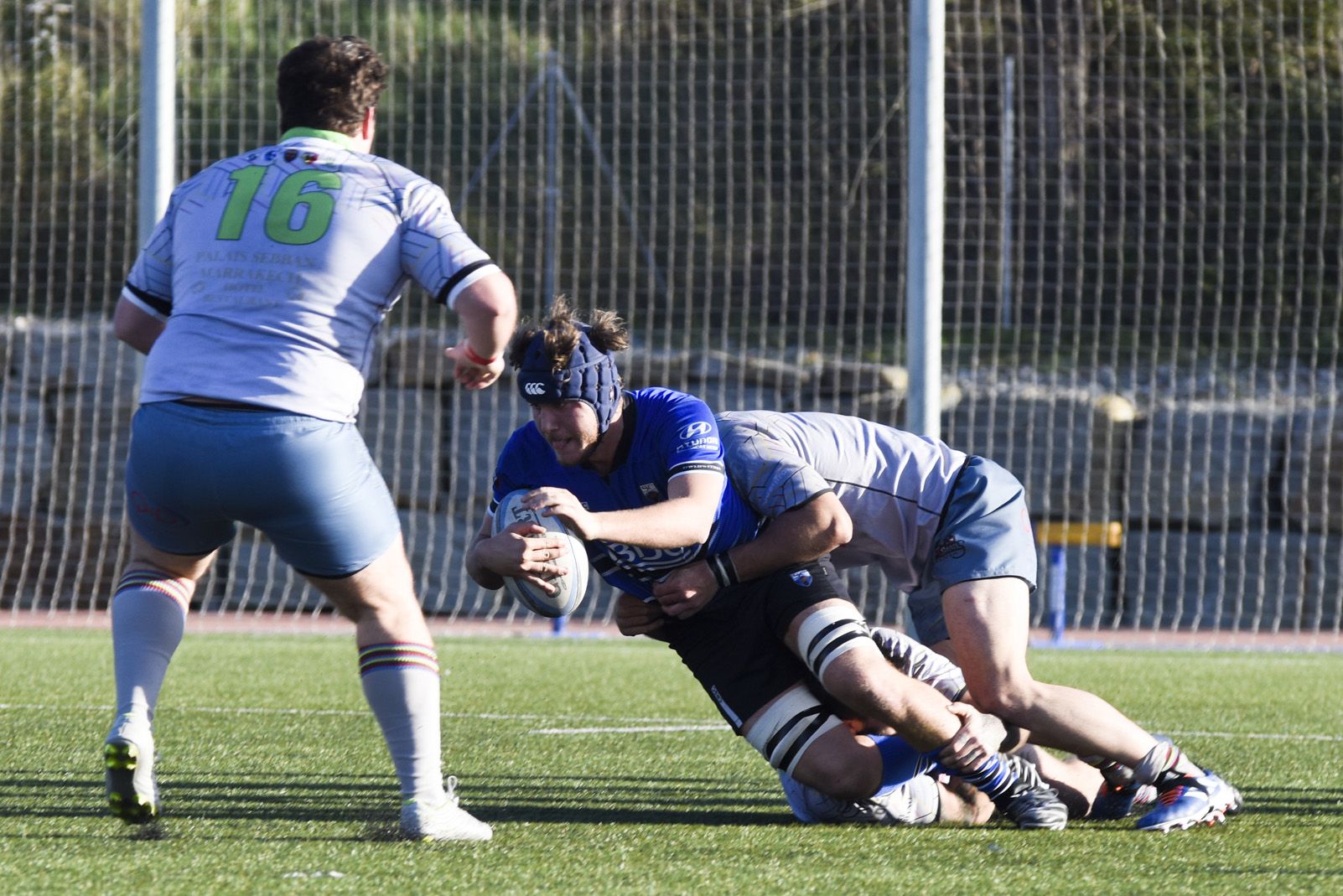 Club de Rugby Sant Cugat contra XV Barbarians Calvià. Foto: Bernat Millet.