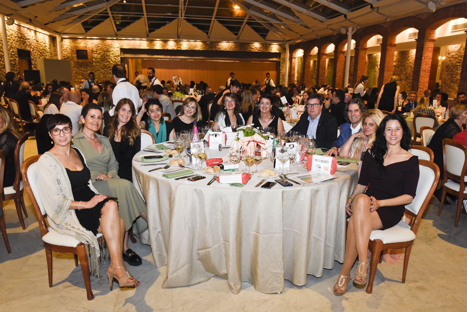 33è Sopar benèfic anual de la secció local de l'Associació Espanyola contra el Càncer AECC. Foto: Bernat Millet.