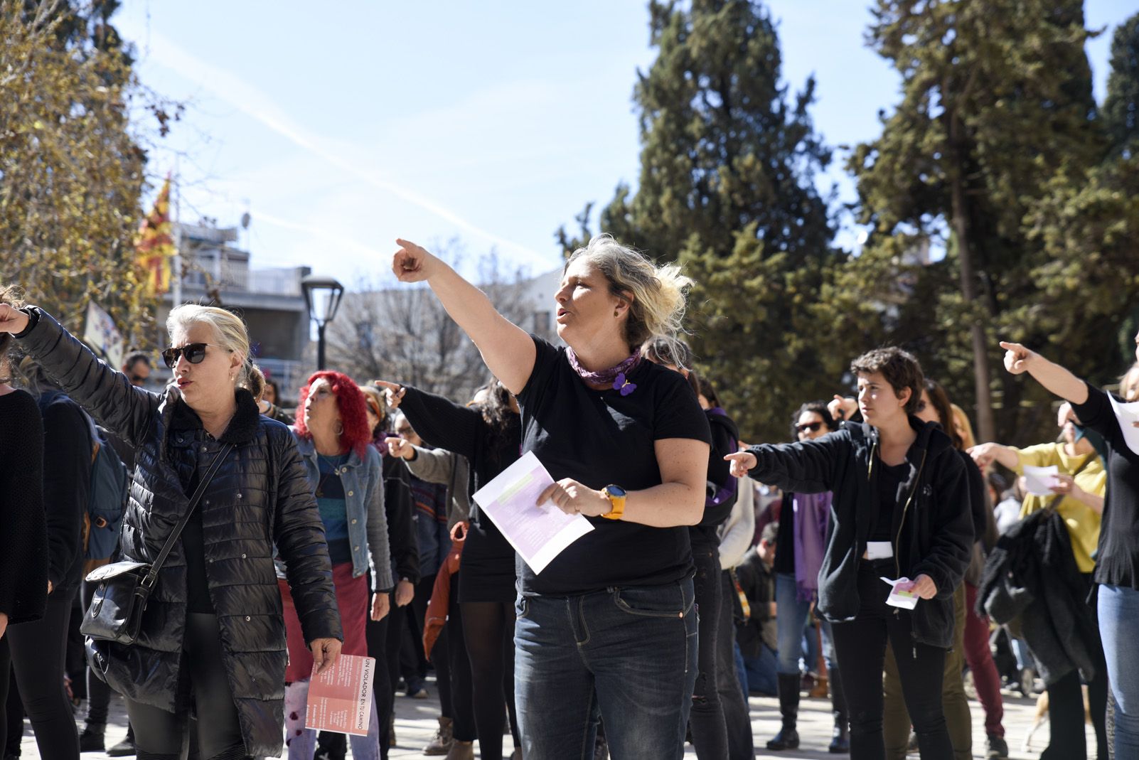 Manifestació: 'Ens aturem per canviar-ho tot. Cap pas enrere'. Foto: Bernat Millet.