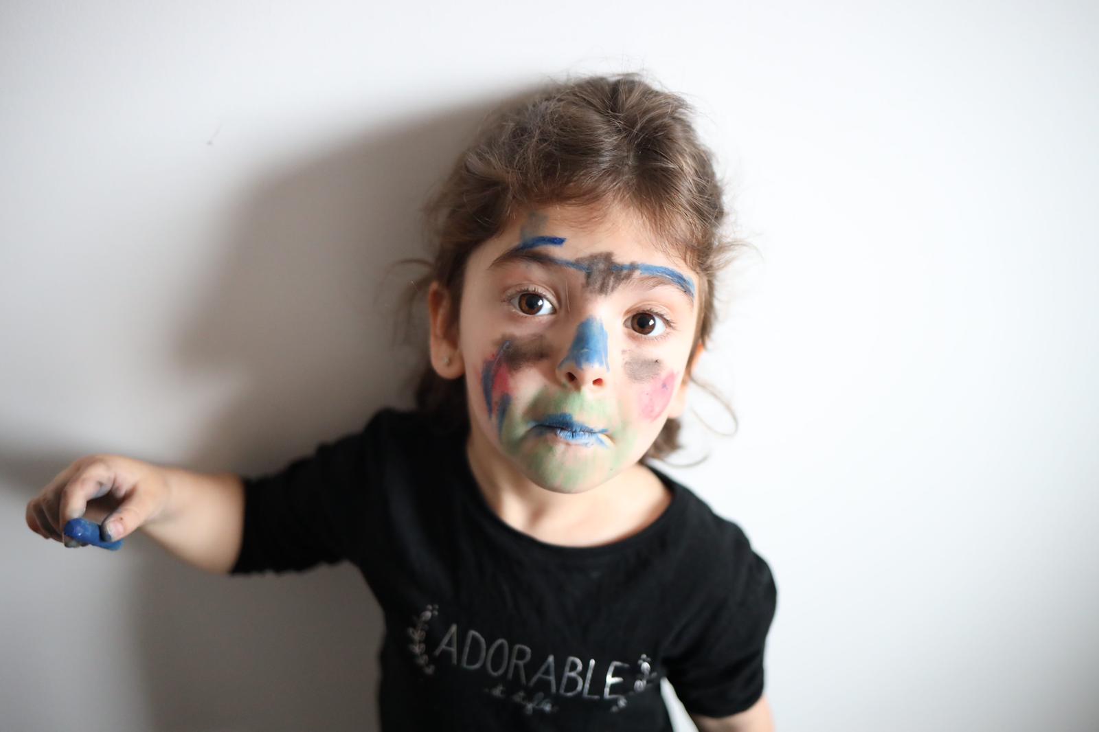 Pintant-nos la cara.