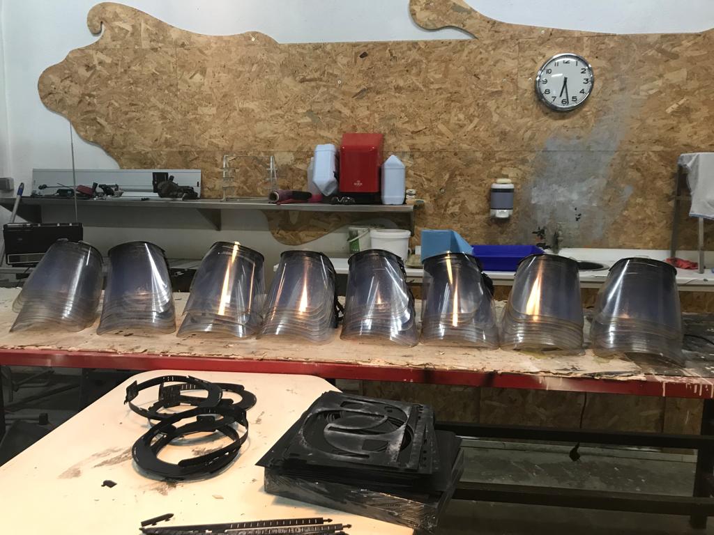 Viseres protectores fabricades pel Fab Lab de Sant Cugat FOTO: Cedida