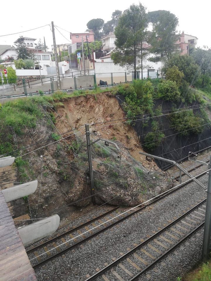 La pluja d'aquests dies està causant desperfectes i incidències arreu de Sant Cugat. FOTO: Cedida