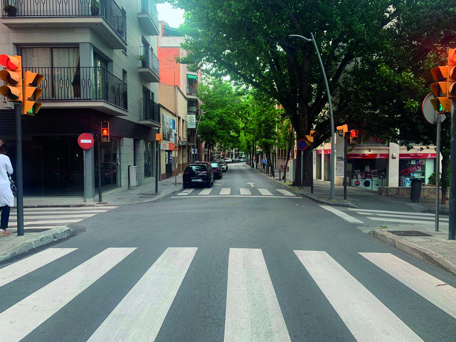 Carrers pràcticament buits pel confinament FOTO: Àgata Guinó