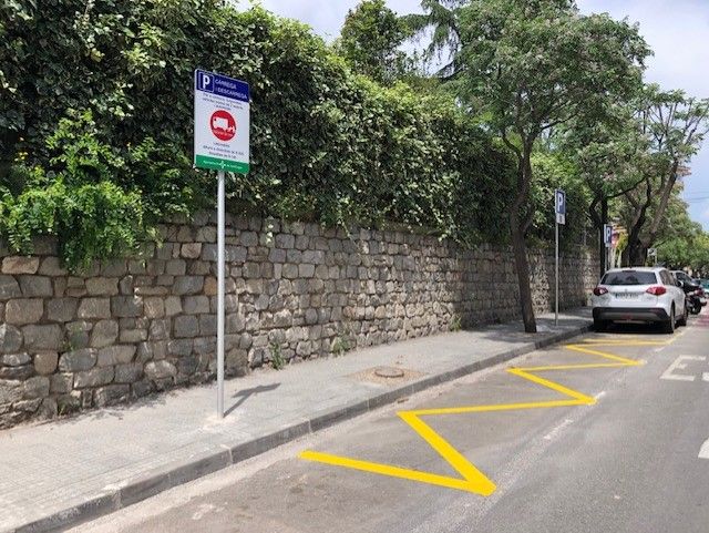 Una de les noves zones de càrrega i descàrrega situada al Passeig de Sant Magí. FOTO: Ajuntament de Sant Cugat