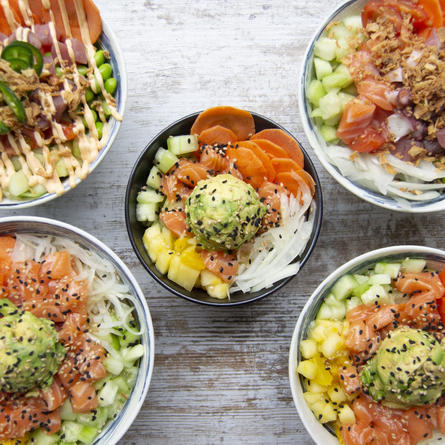 Els poke bowls, una barreja que aporta el millor del sushi i de les amanides FOTO: Cedida