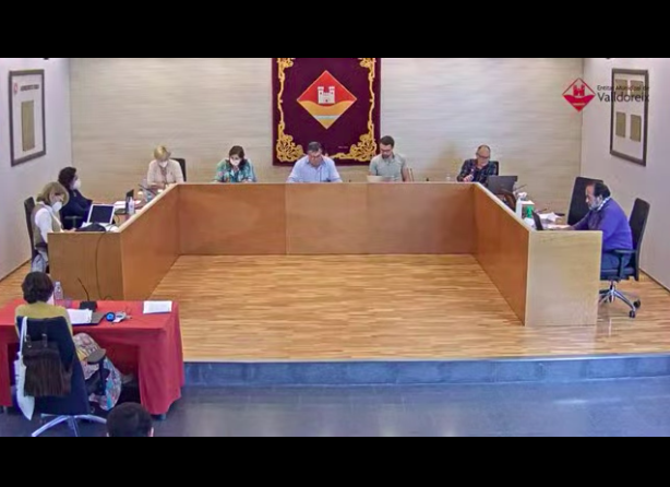Moment de la sessió de la Junta de Veïns de l'EMD de Valldoreix el 18 de juny.