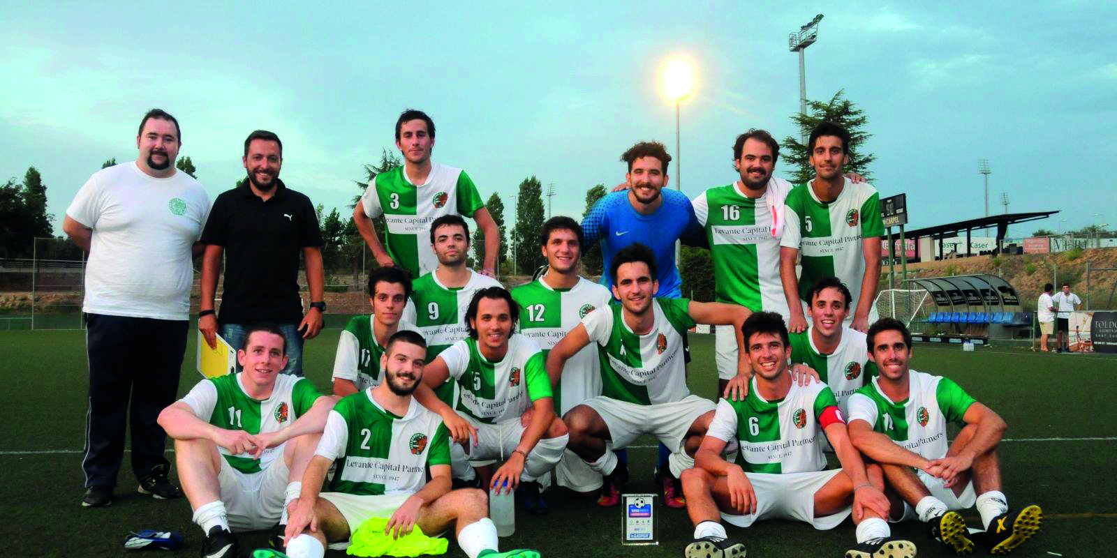 El Valldoreix FC va guanyar el  I Torneig del Centenari de futbol del Junior FC.