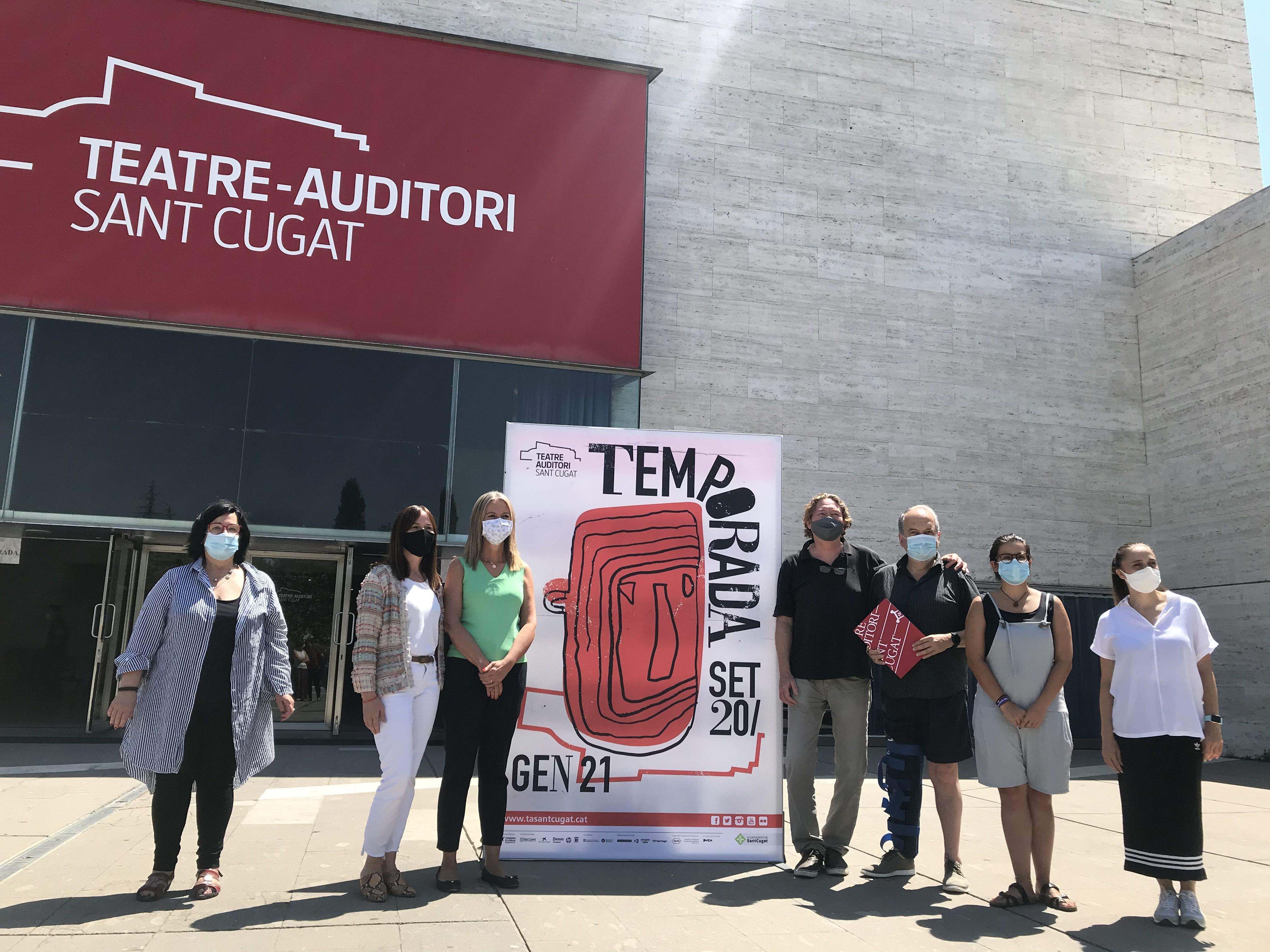 Foto de famíli a ala presentació FOTO: L.G