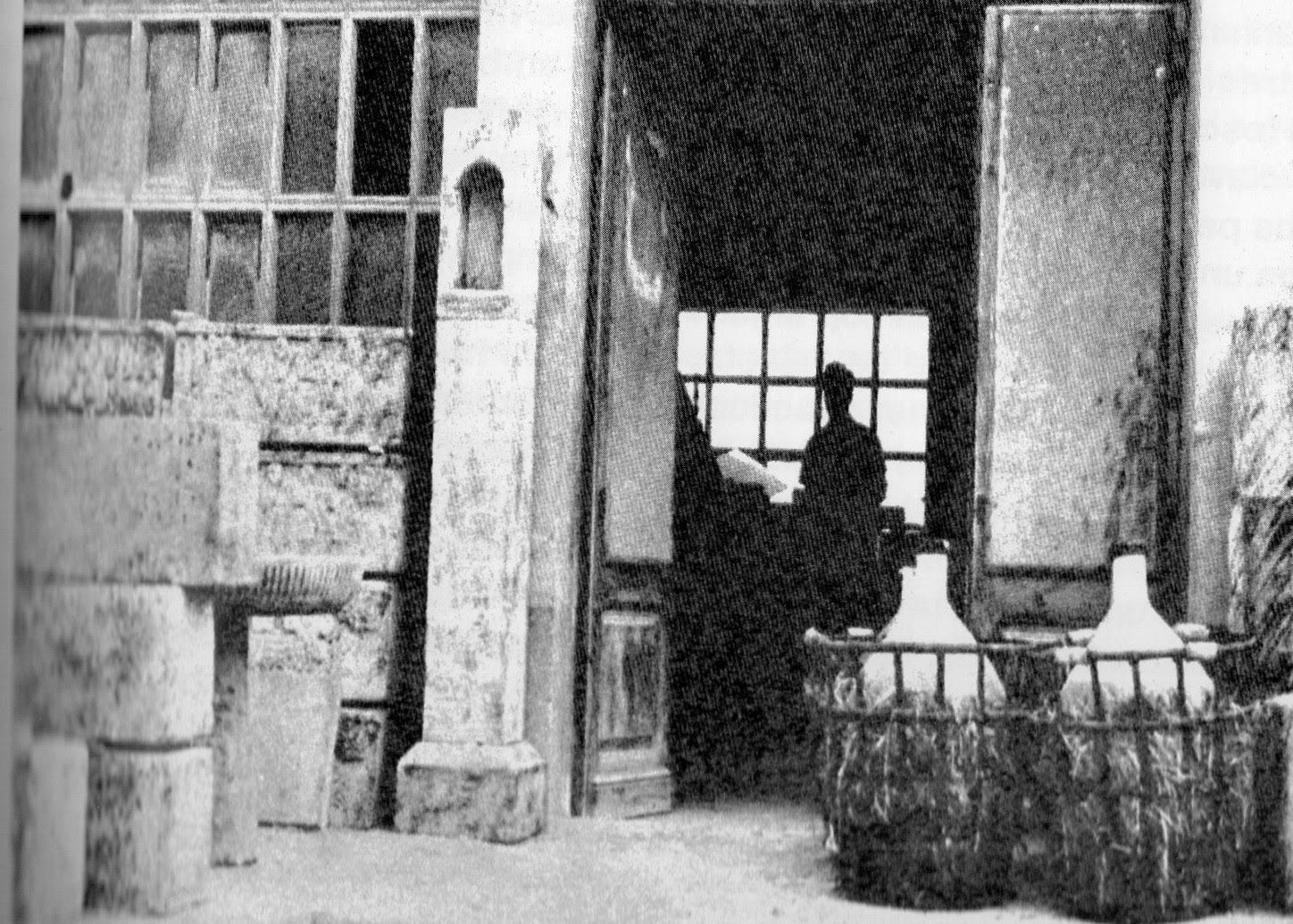 Imatge d'un dels últims tallers de pedra artificial. FOTO: J. M. Huertas Claveira