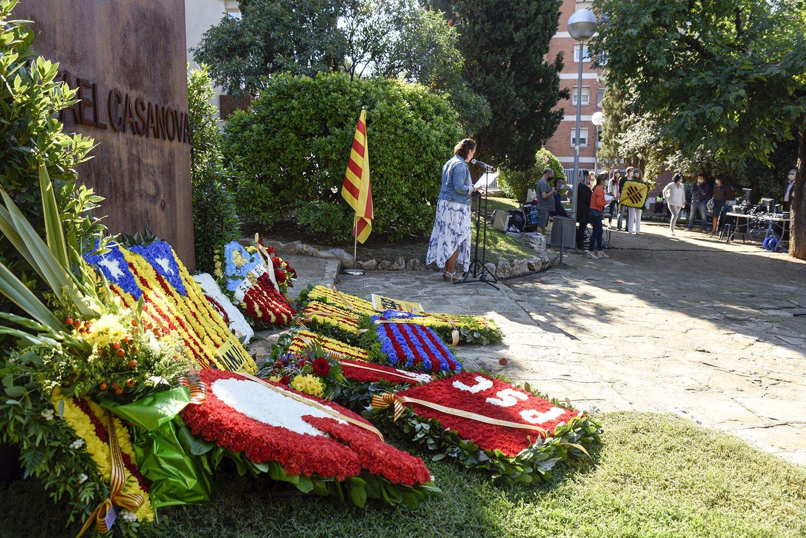 Ofrena Institucional al monument de Rafael Casanova. Foto: Bernat Millet.