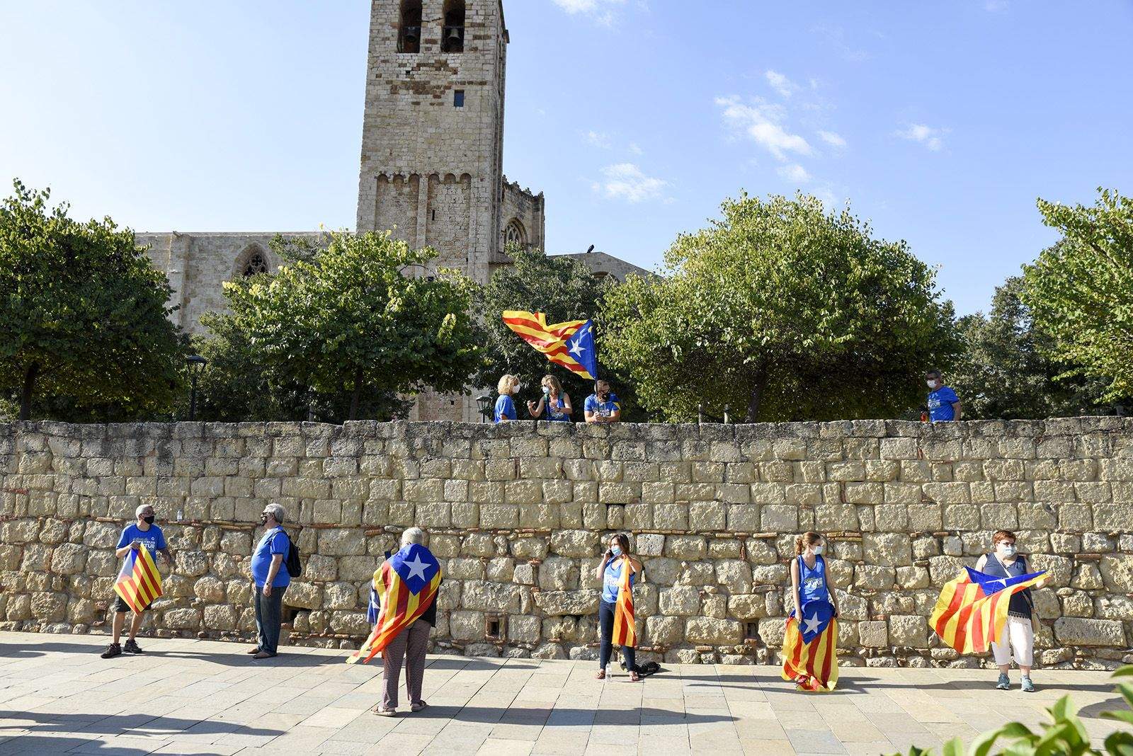 La Via Santcugatenca encercla el Monestir. Foto: Bernat Millet.
