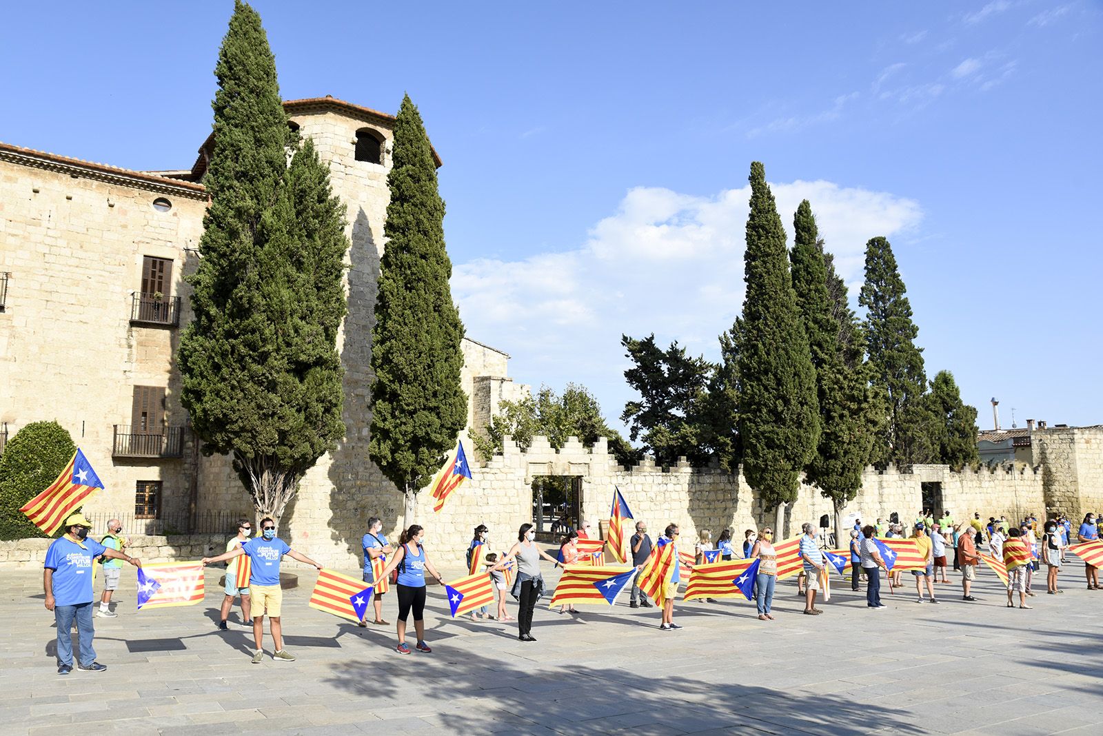 La Via Santcugatenca encercla el Monestir. Foto: Bernat Millet.