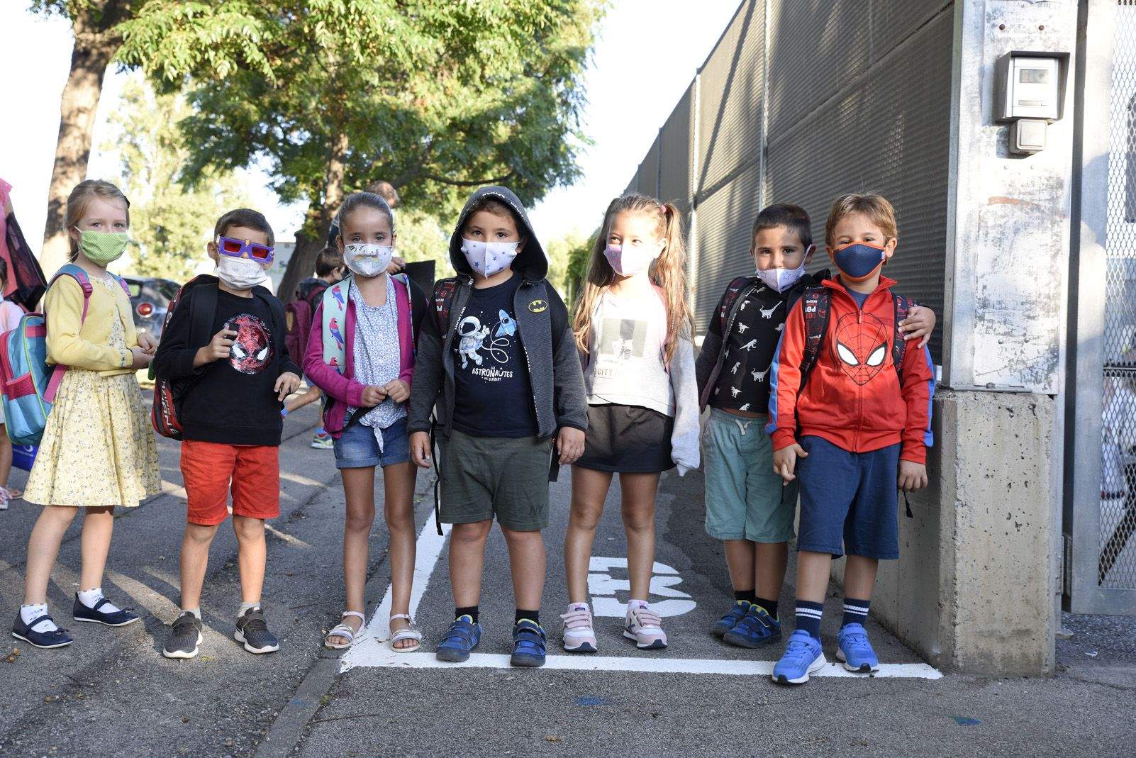 1er dia d'escola després de sis mesos al CEIP Gerbert d'Orlhac. Foto: Bernat Millet.