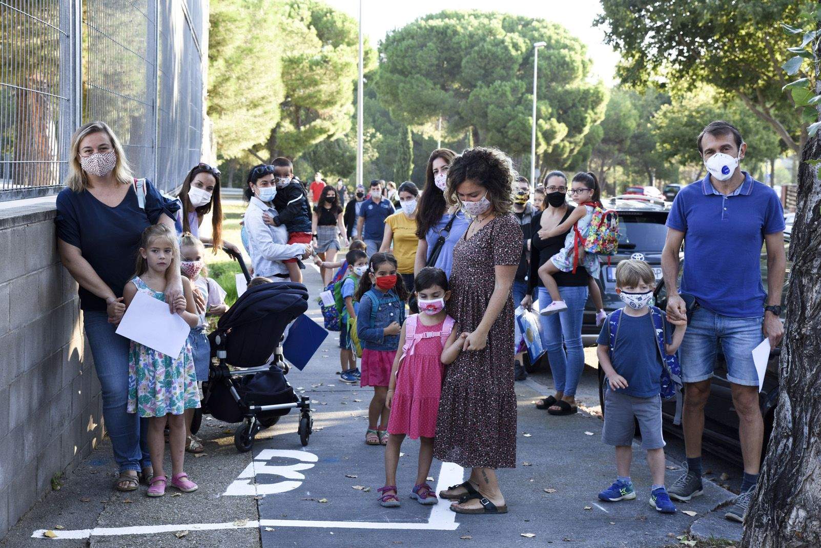 1er dia d'escola després de sis mesos al CEIP Gerbert d'Orlhac. Foto: Bernat Millet.