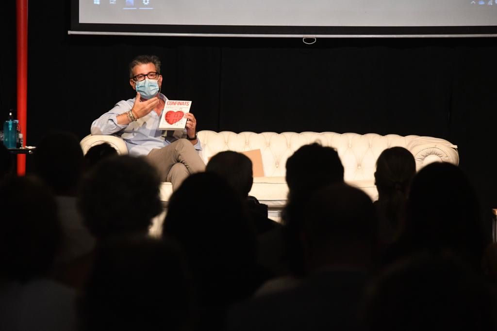 Josep Maria Vallès en la presentació de 'Confinats'. FOTO: Localpres