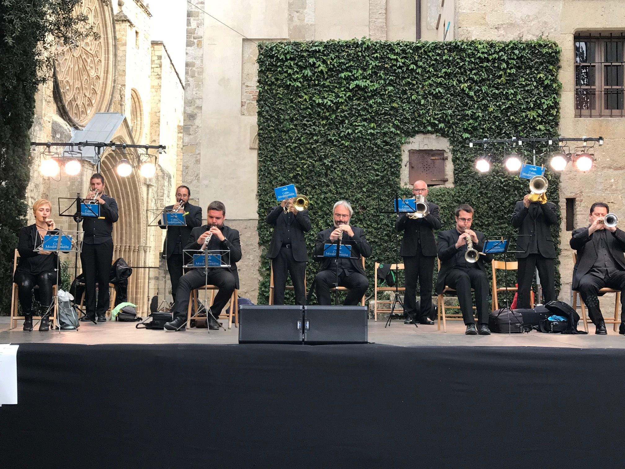 La Cobla Mediterrània, durant el 45è Aplec de la Sardana de Sant Cugat. FOTO: Nielo Ballart