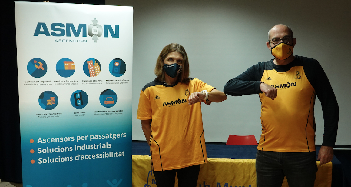 Montse Llobregat (esquerra) i Fernando Cortizo (dreta) en la renovació de l'acord de col·laboració. FOTO: Cedida