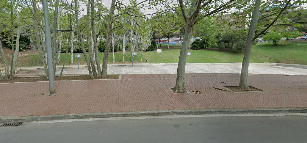 Pistes del carrer de Manel Farrés. FOTO: Google Maps