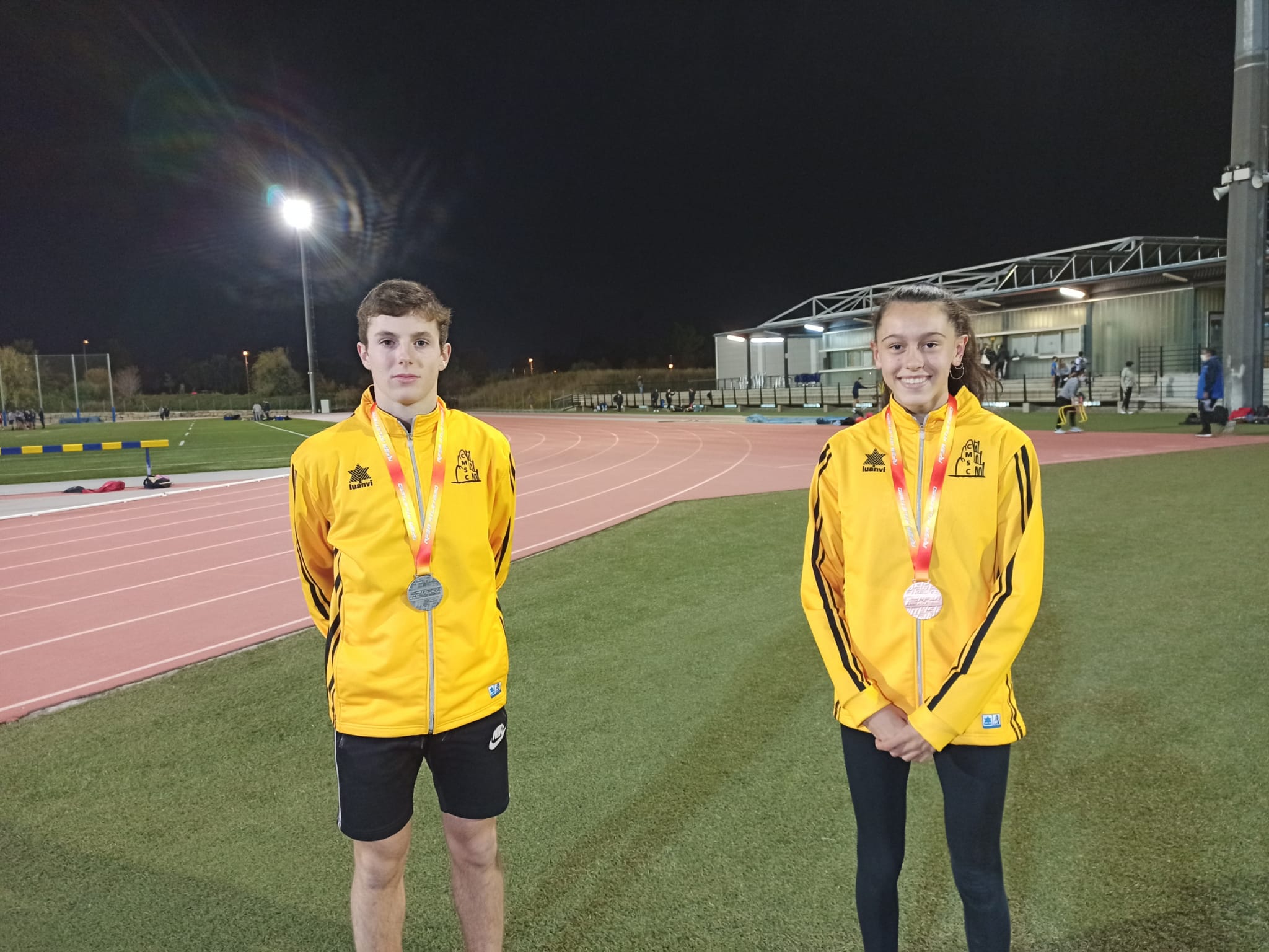 Aleix Fuchs i Elda Romeva, del Club Muntanyenc Sant Cugat, aconsegueixen plata i bronze respectivament al Campionat d'Espanya sub-16. FOTO: Cedida