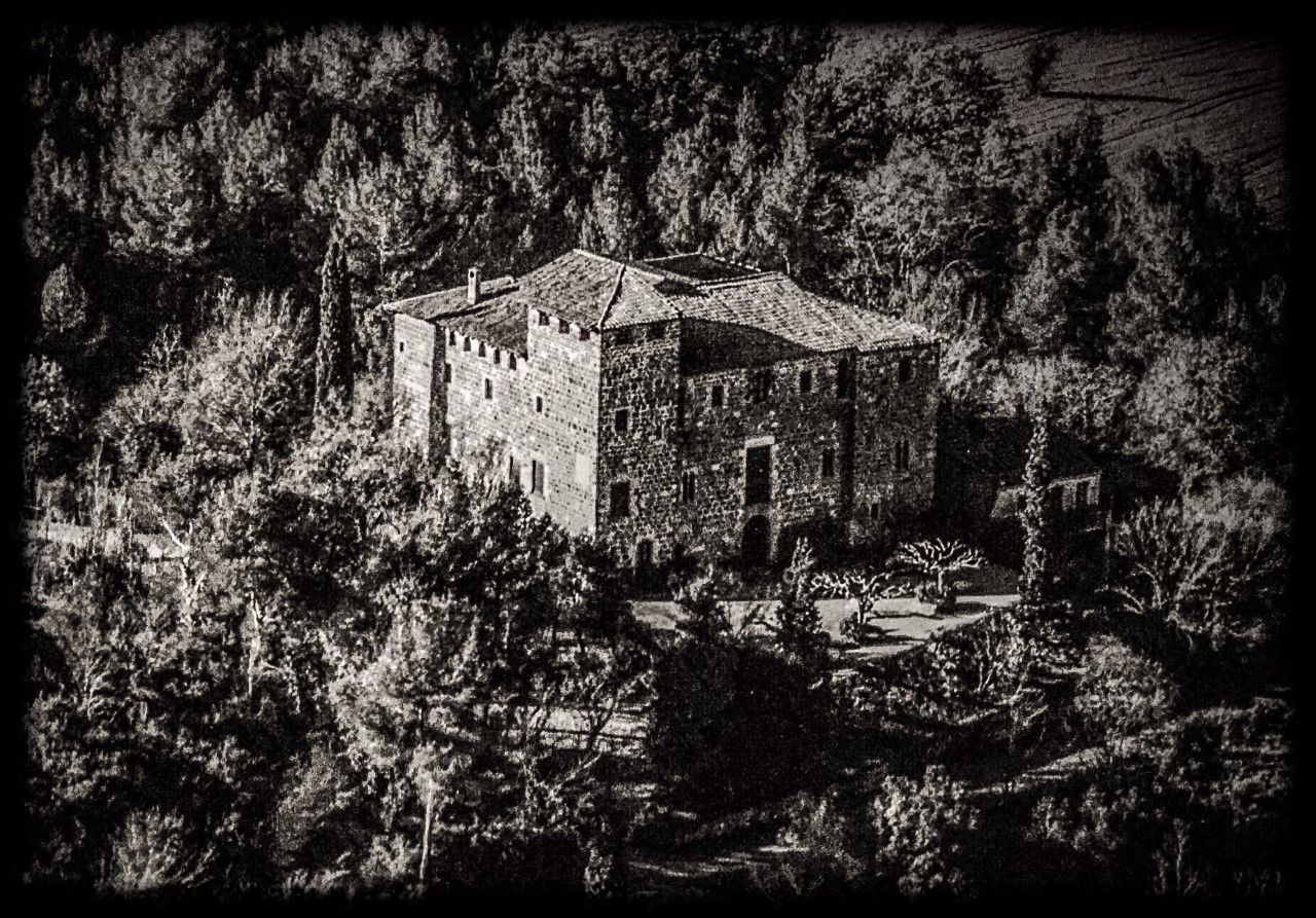 Imatges antigues de la masia de Torre Negra. FOTOS: Cedides per la família