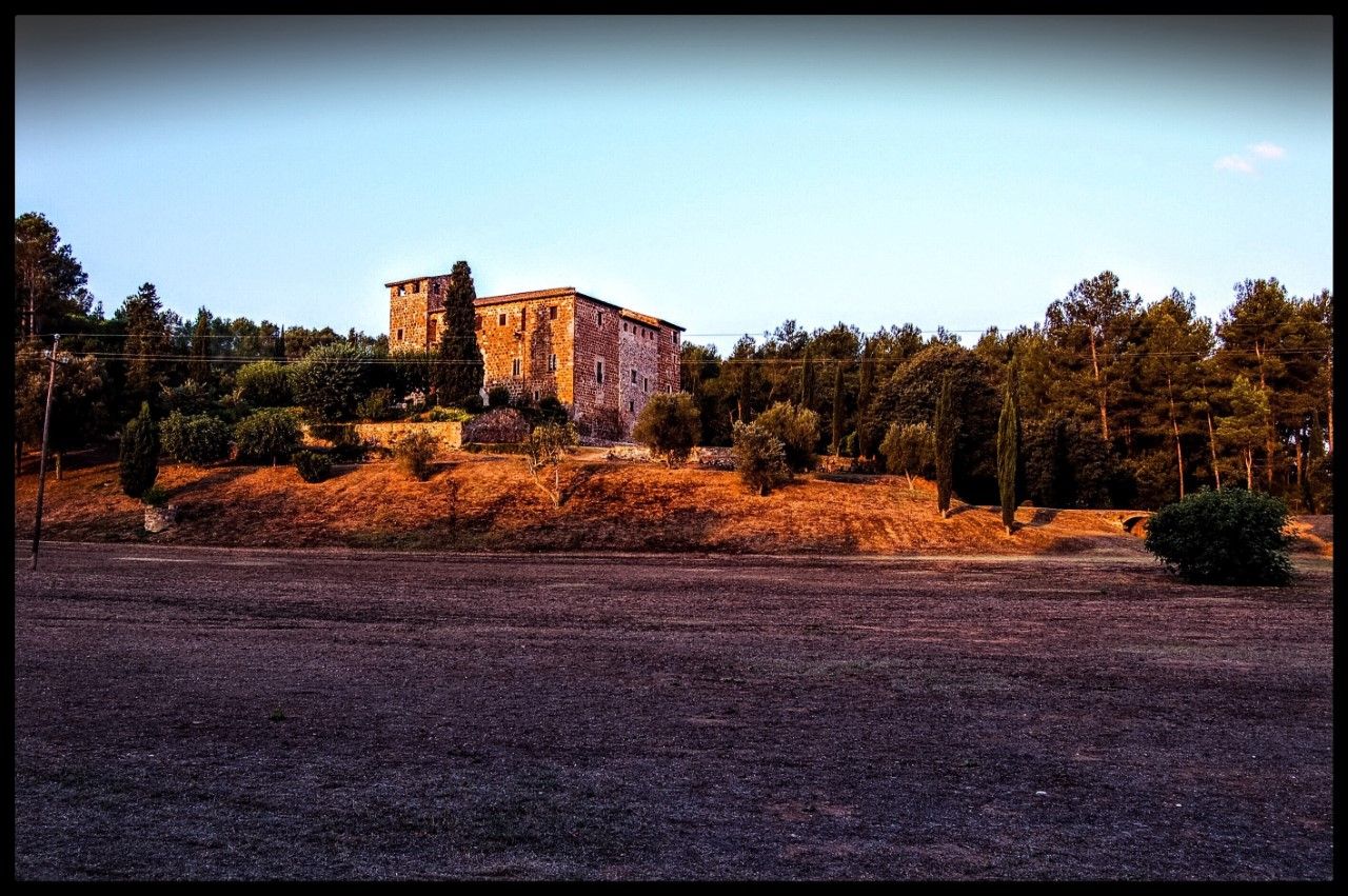 Imatges antigues de la masia de Torre Negra. FOTOS: Cedides per la família