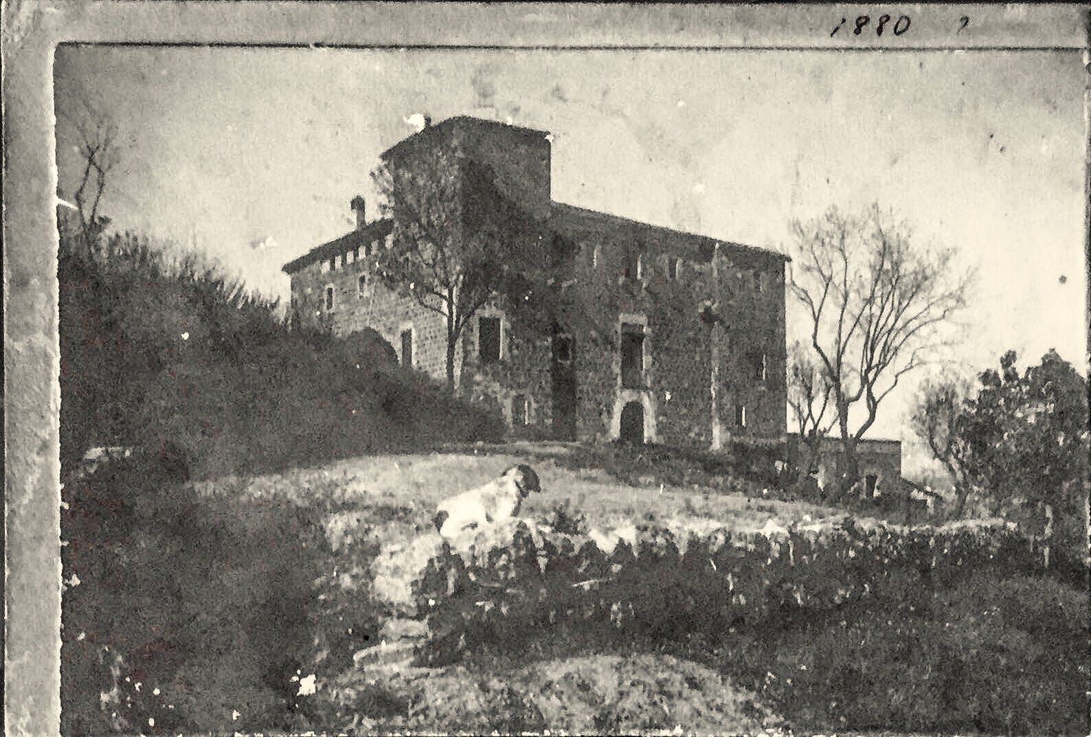 Imatges antigues de la masia de Torre Negra. FOTOS: Cedides per la família