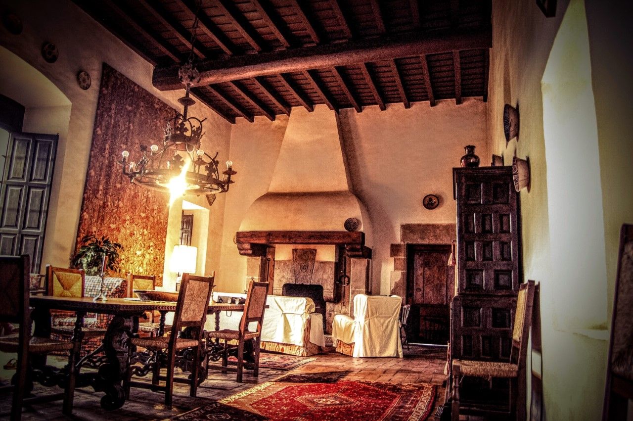 Imatges antigues de la masia de Torre Negra. FOTOS: Cedides per la família