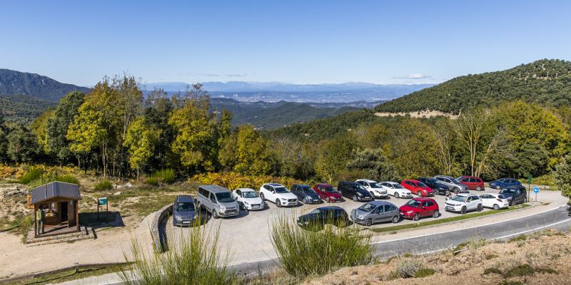 Aparcar en zones autoritzades   Parc Natural del Montseny   Ricard Badia   Diputació de Barcelona