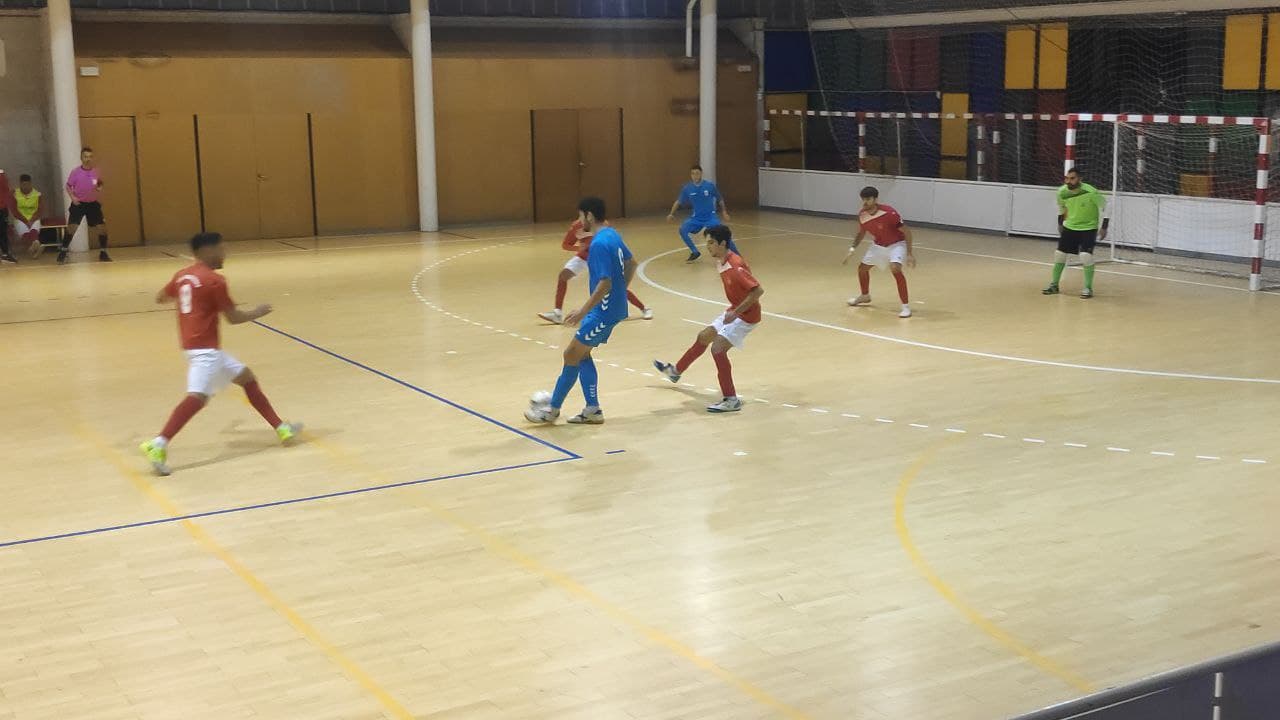 Enric Pallé, autor del 2-1, en una de les últimes jugades del partit. FOTO: Amit Gayà. 