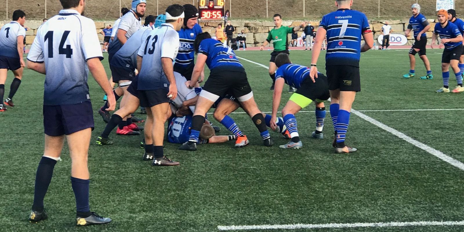 Imatge del partit entre CR Sant Cugat i Gòtics RC que va acabar amb victòria santcugatenca per 17 a 16. FOTO: Nielo Ballart.