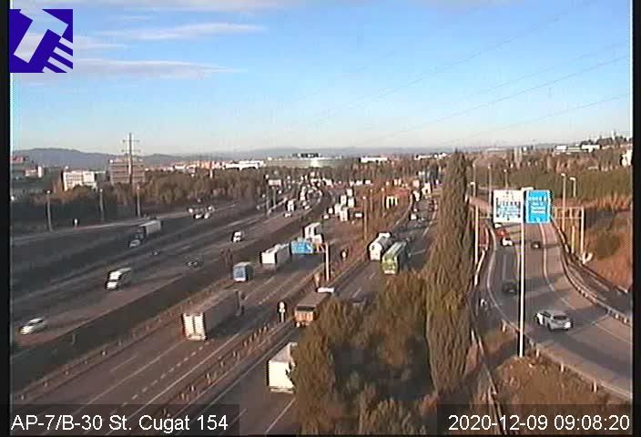 Retencions a l'AP-7 en el seu pas per Cerdanyola. FOTO: Trànsit