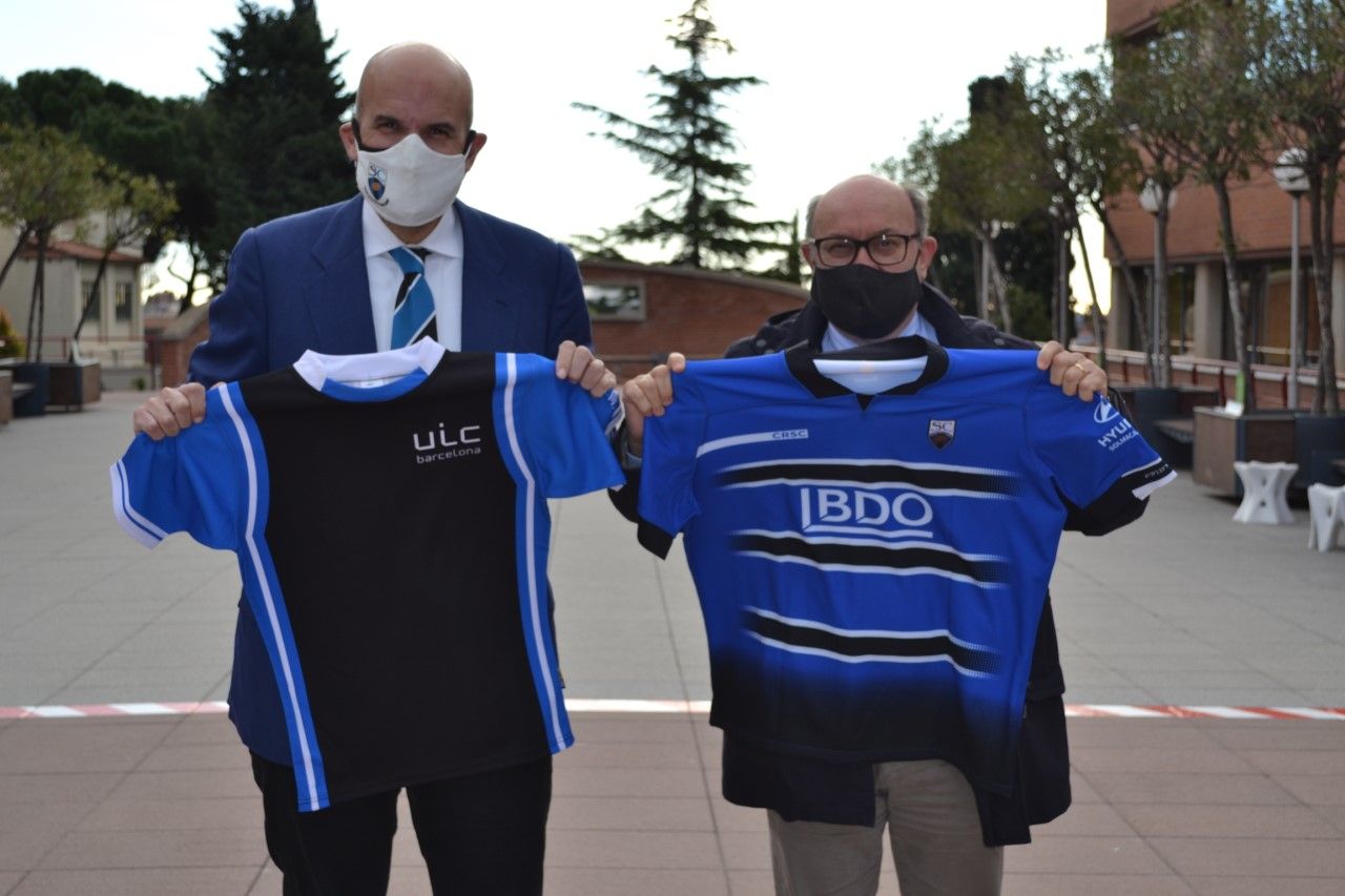 Formalització de l'acord entre UIC Barcelona i el Club Rugby Sant Cugat. FOTO: Cedida
