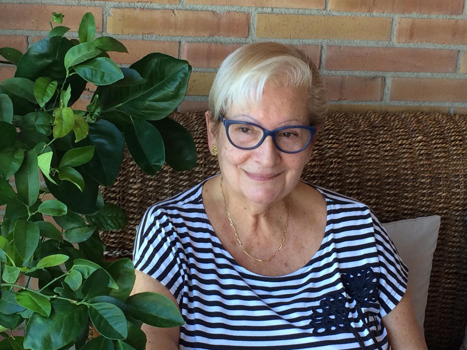 Catalina Navarro-Pont, autora del llibre 'Fum d'estampa. Un thriller sobre el periple de l'or de Moscou'. FOTO: Cedida