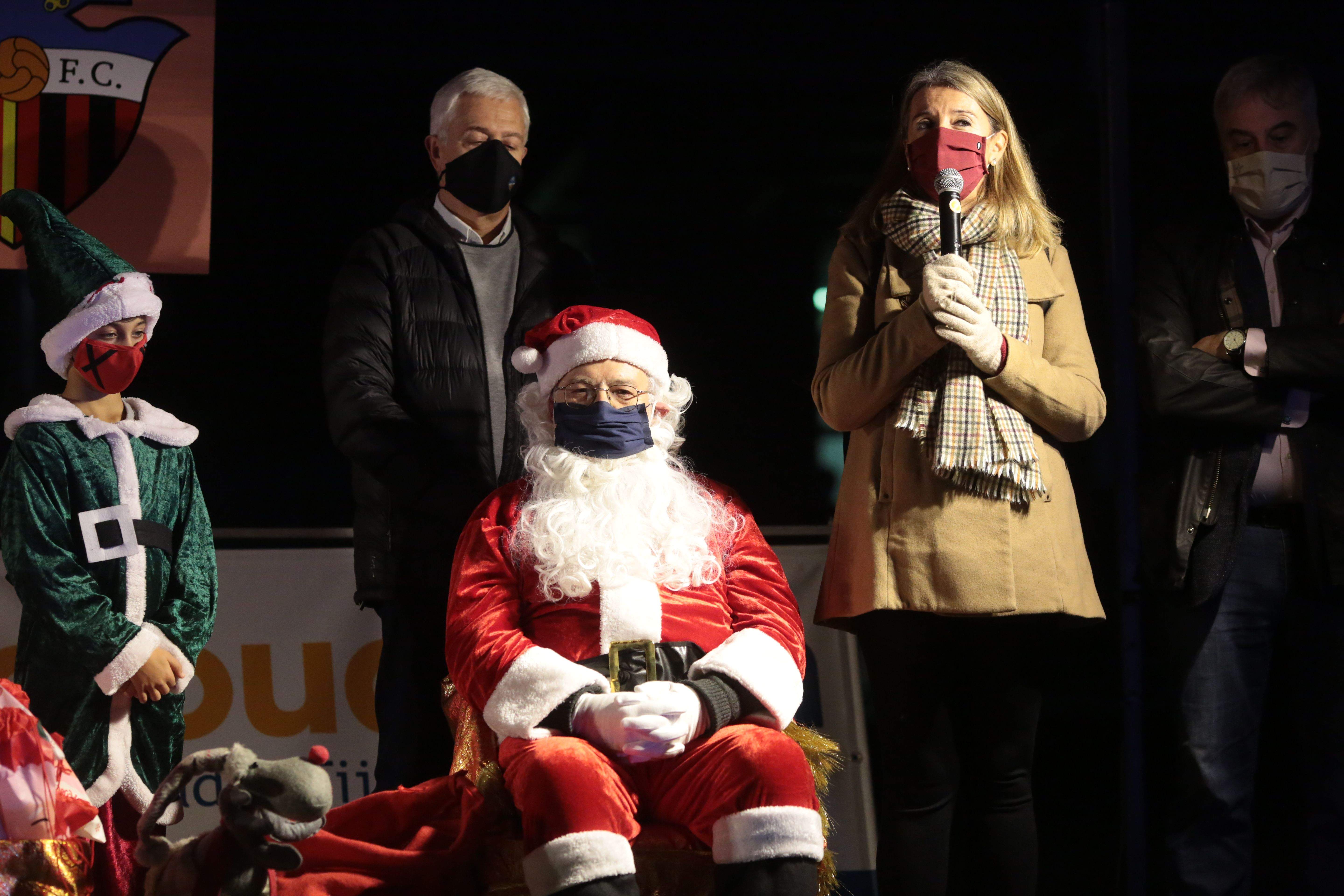 Visita del Pare Noel al Sant Cugat FC. FOTO: Artur Ribera